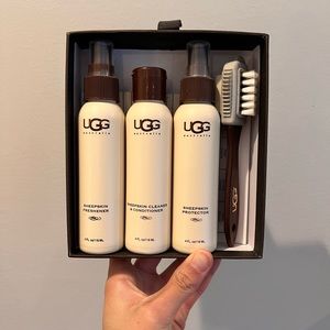 Ugh Australia Sheepskin Care Kit